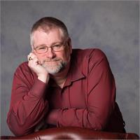 lT2sOXPRuHiAbBWrHHTg_timj headshot-T.jpg